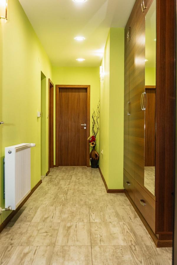 Krissty Apartment Veliko Tarnovo Buitenkant foto